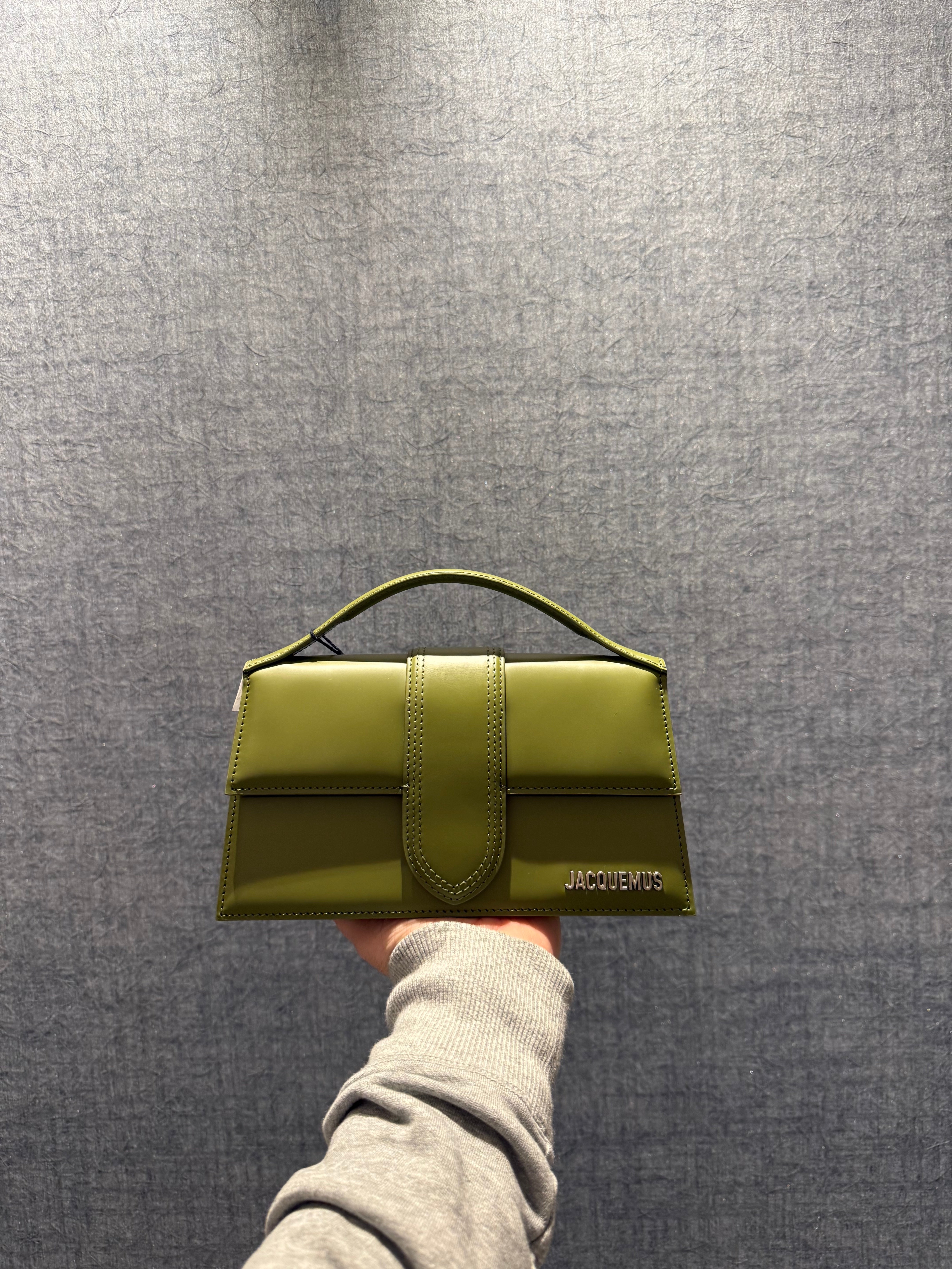 Jacquemus le Grand Bambino